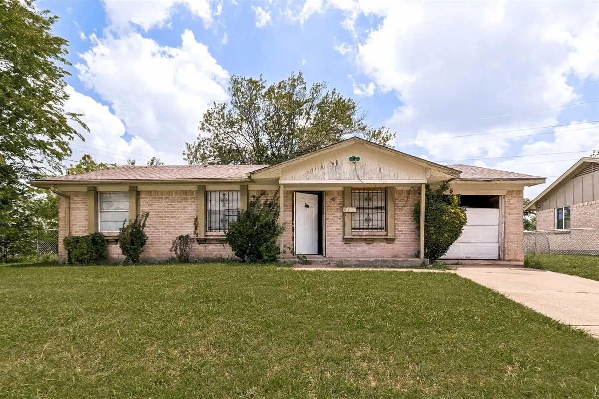 6419 Gentle River Drive, Dallas, TX 75241 - #1