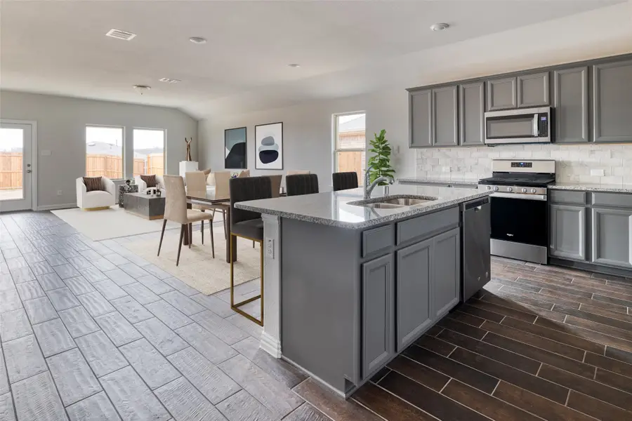 840 Jacquelyn Drive, Little Elm, TX 75068 - #2