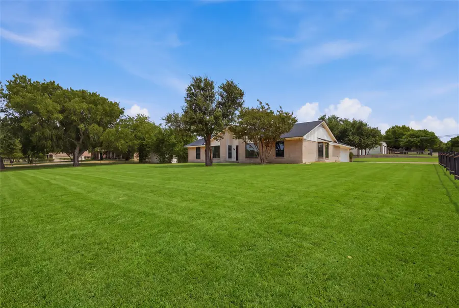 200 Verna Trail N, Fort Worth, TX 76108 - #2