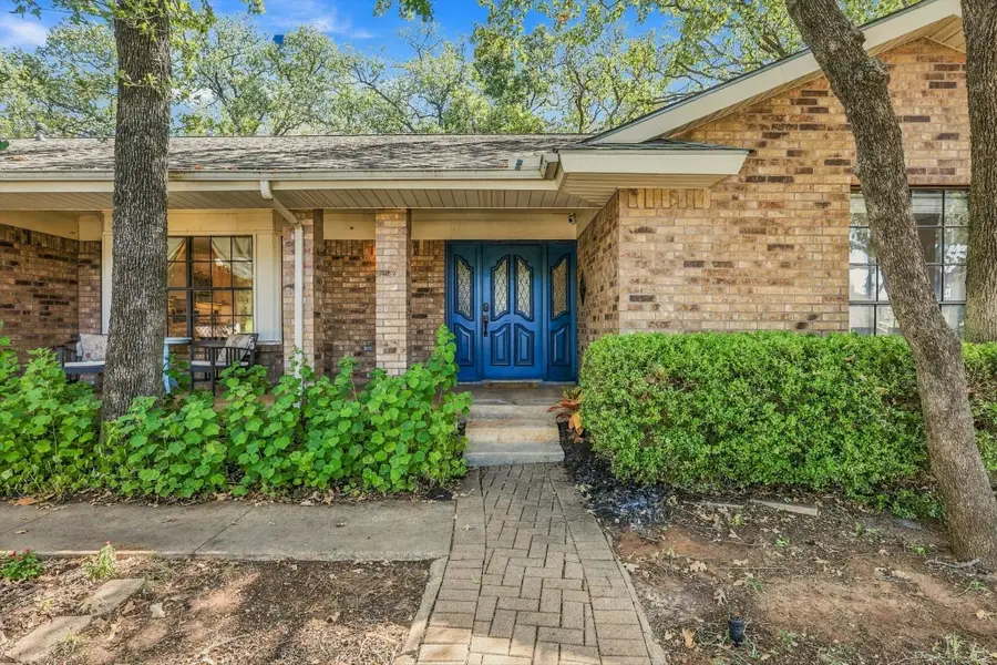 3232 Prince Court, Bedford, TX 76021 - #3