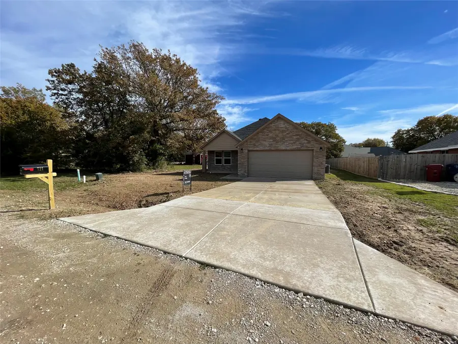 721 Hillburn, West Tawakoni, TX 75474 - #3