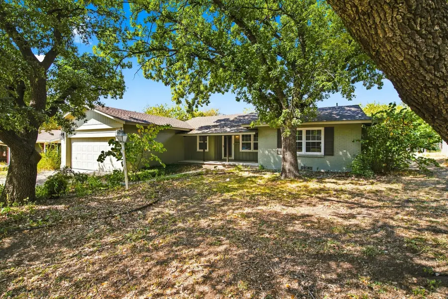 3300 Leith Avenue, Fort Worth, TX 76133 - #2