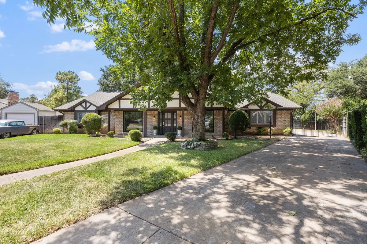 1615 Royal Mile Court, Arlington, TX 76015 - #1
