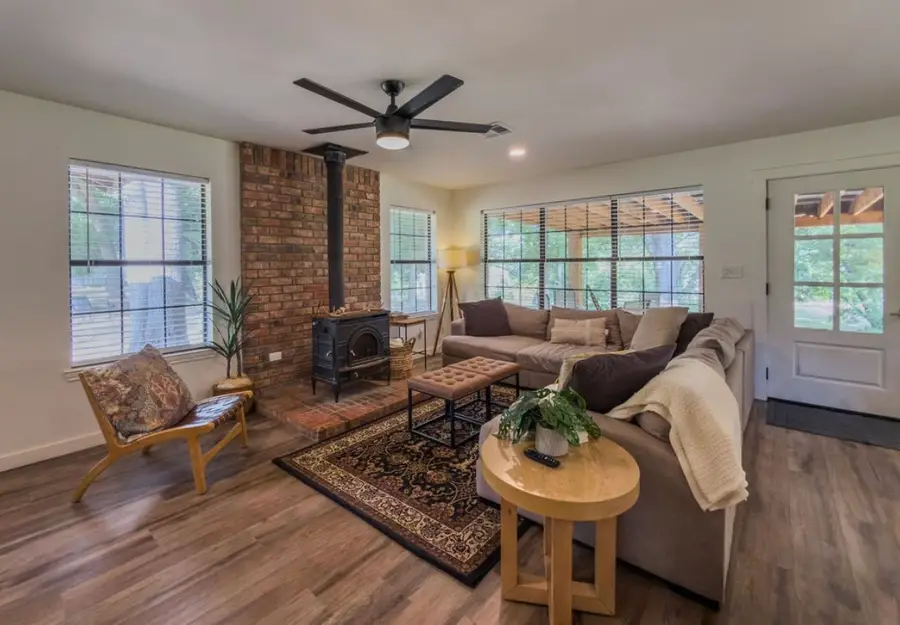 101 Rose Way, Aquilla, TX 76622 - #3