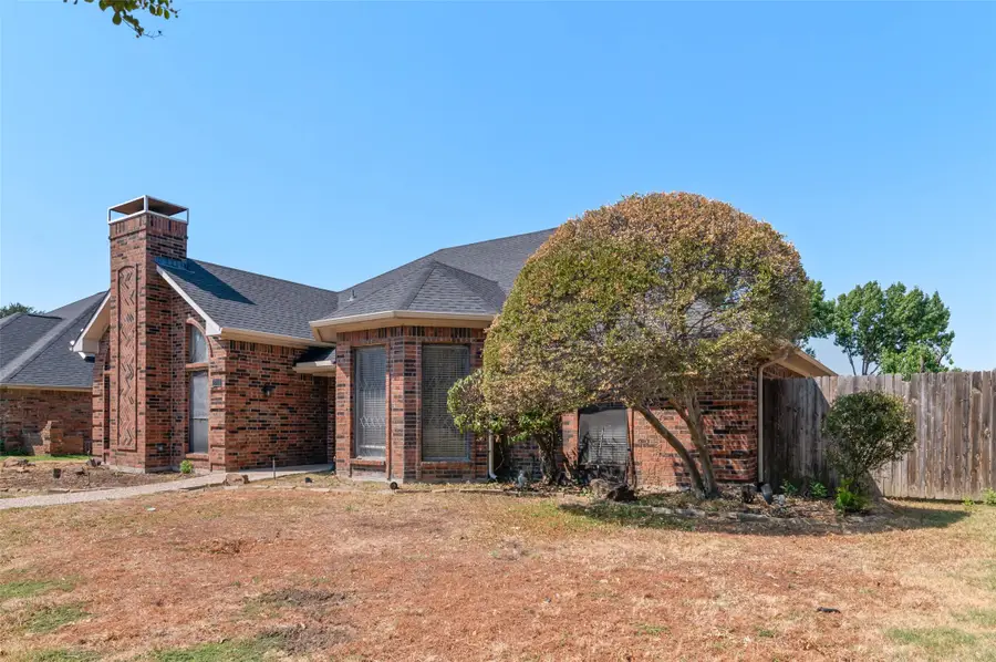 2703 Devonshire Drive, Carrollton, TX 75007 - #2
