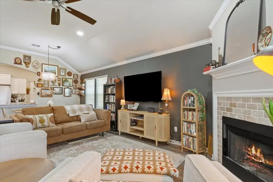 2518 Yoder Lane, Robinson, TX 76706 - #2