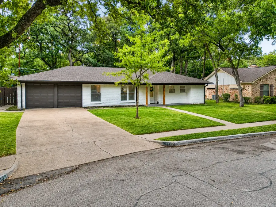 2633 Locksley, Irving, TX 75061 - #2