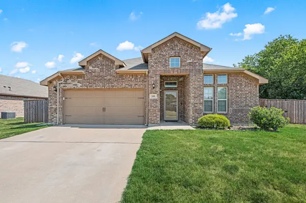 1800 Kings Cross Drive, Lancaster, TX 75134