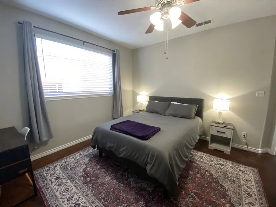 2822 Livingston Avenue, Fort Worth, TX 76110 - #2