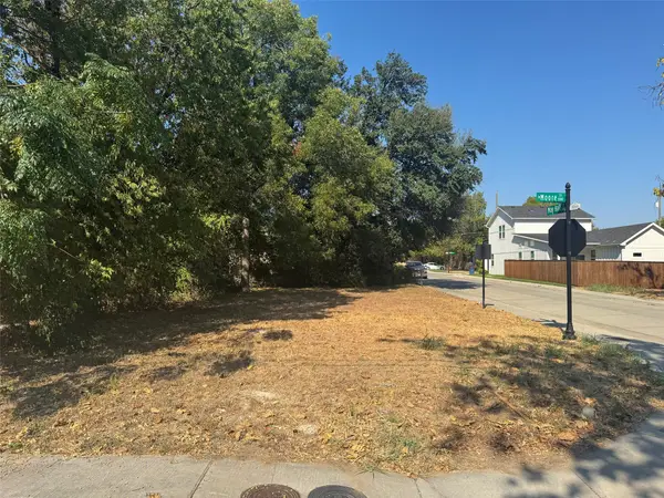 515 N Moore Street, Dallas, TX 75203