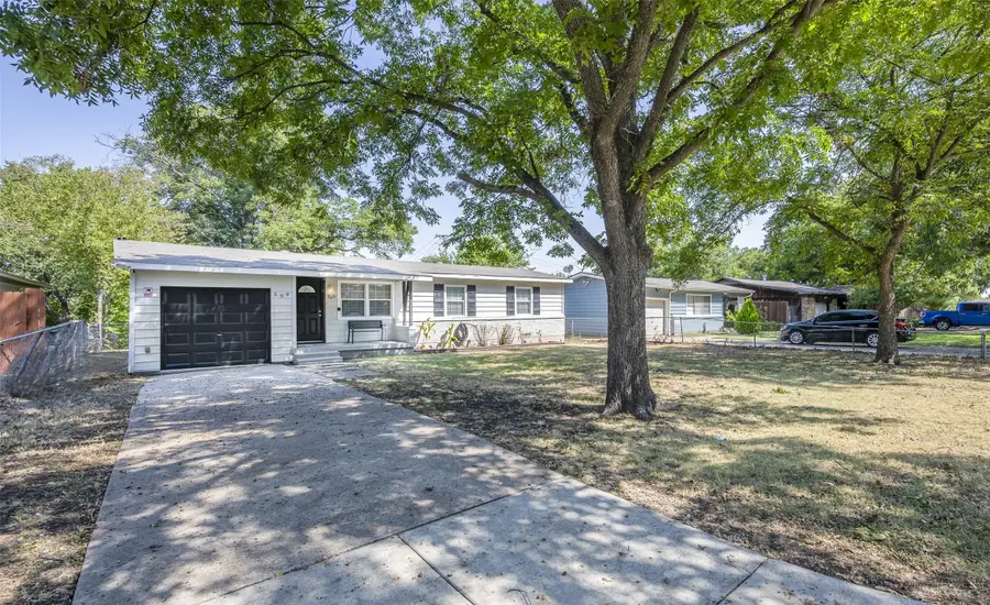 509 Circle Drive, Arlington, TX 76010 - #2