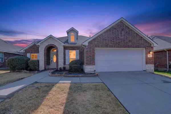 4507 Foxmeadow Trail, Arlington, TX 76017