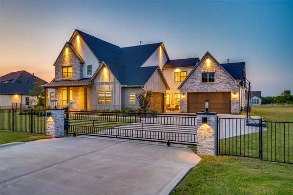 1402 Dogwood View, Oak Point, TX 75068