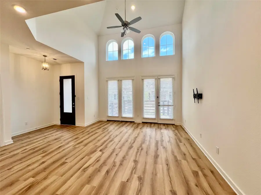 3708 Queen Road, Sherman, TX 75090 - #3