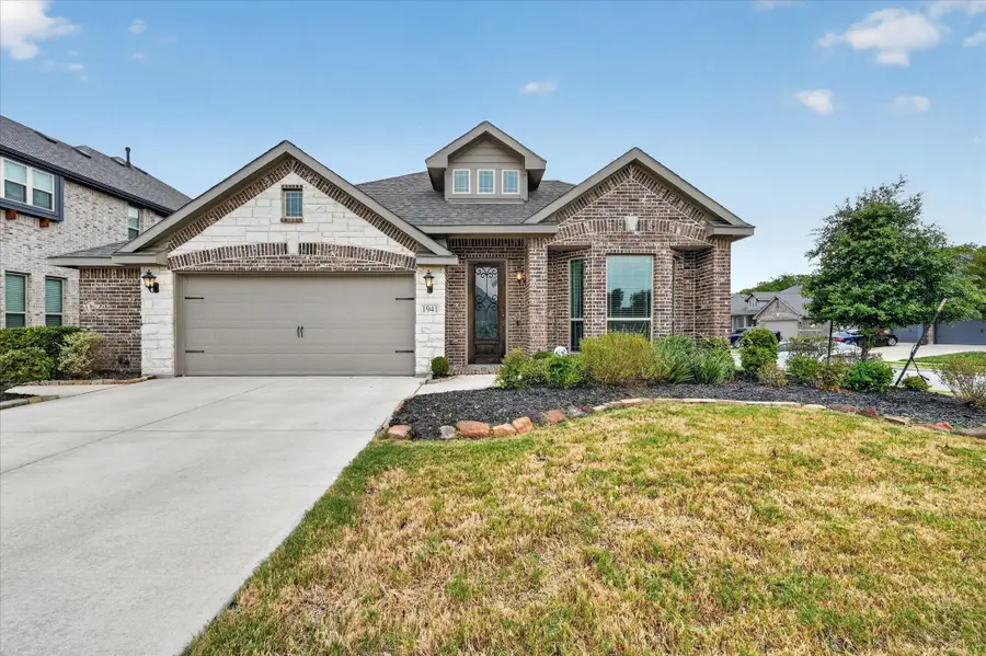 1941 Silverleaf Drive, Glenn Heights, TX 75154 - #2