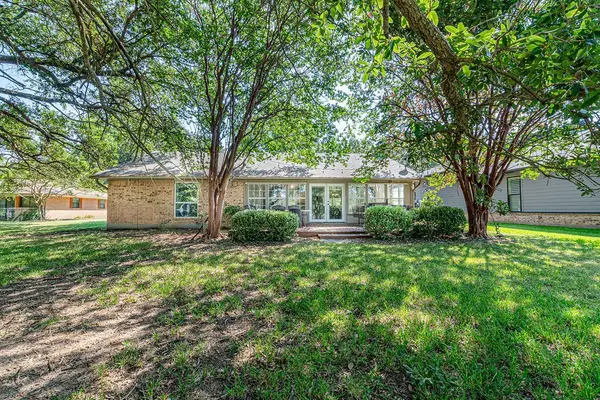 542 Arrowwood Beach Road, Trinidad, TX 75163