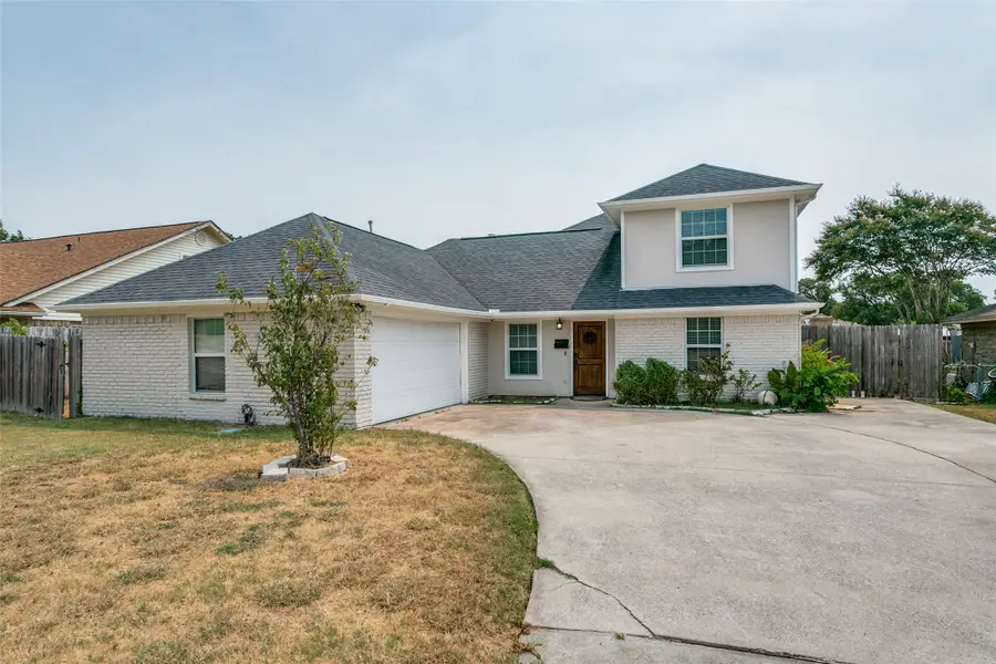 2124 Brentwood Lane, Carrollton, TX 75006 - #3