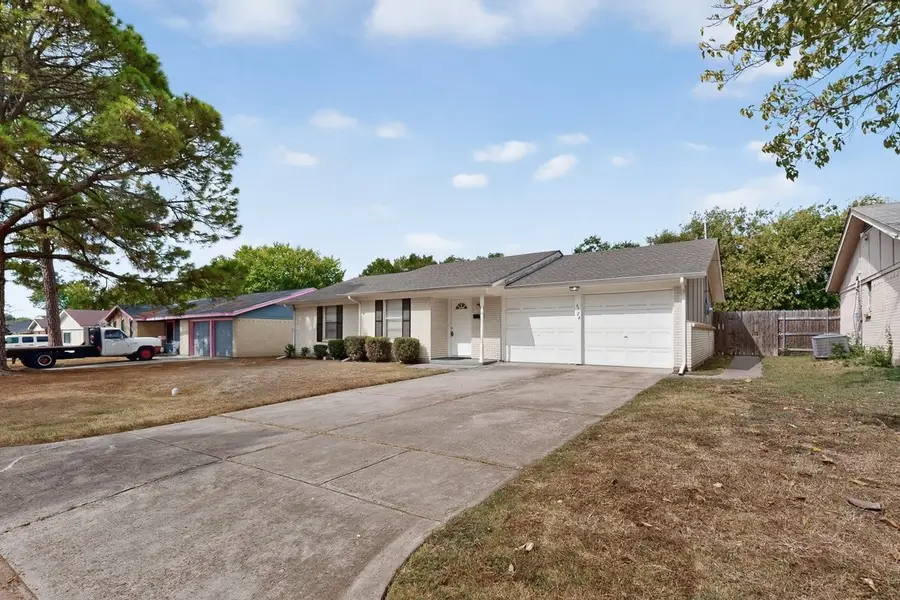 6724 Rustic Drive, Forest Hill, TX 76140 - #2