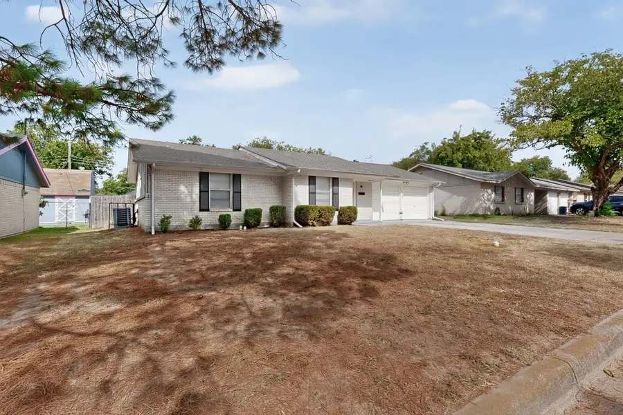 6724 Rustic Drive, Forest Hill, TX 76140 - #3