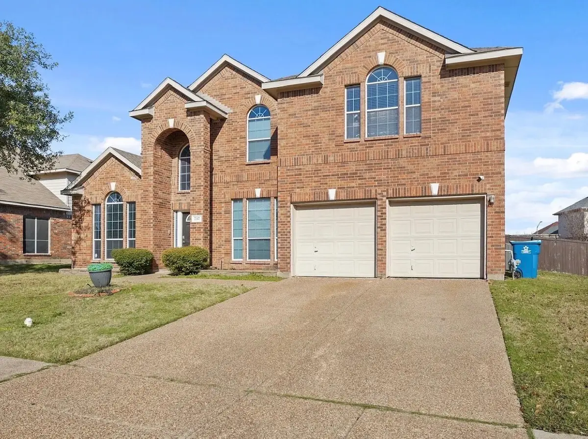 737 Honeysuckle, Desoto, TX 75115 - #1