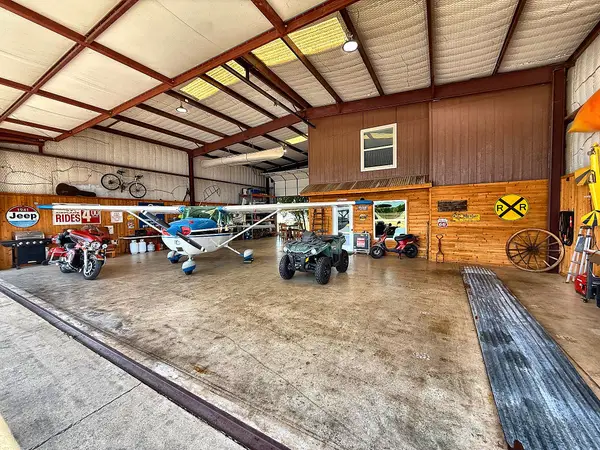 537 Aviator Drive, Fort Worth, TX 76179