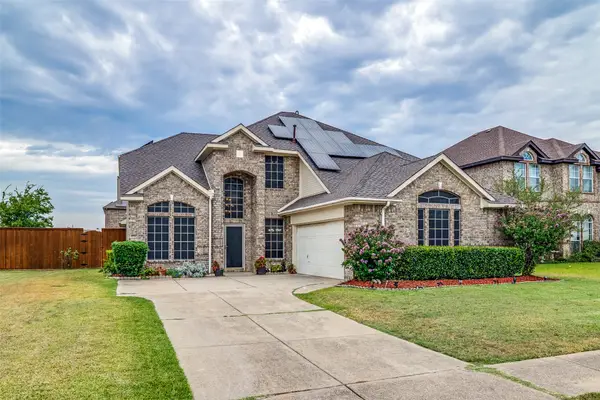 7207 Canary Lane, Sachse, TX 75048