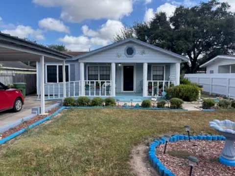 570 W Riggs Avenue, Raymondville, TX 78580