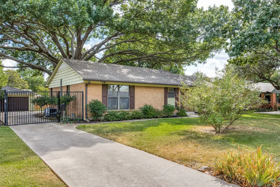 813 Brookhurst Drive, Richardson, TX 75080 - #3