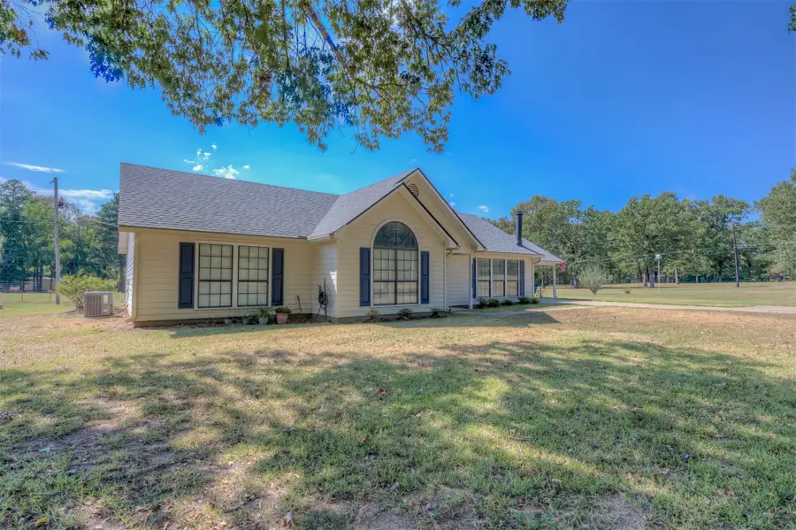 8835 Sebastian Road, Keithville, LA 71047 - #3