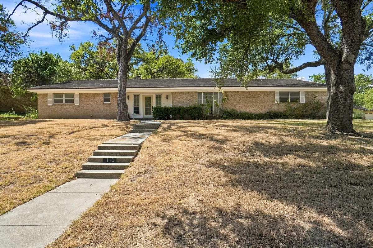 113 Wildwood Court, Azle, TX 76020 - #1