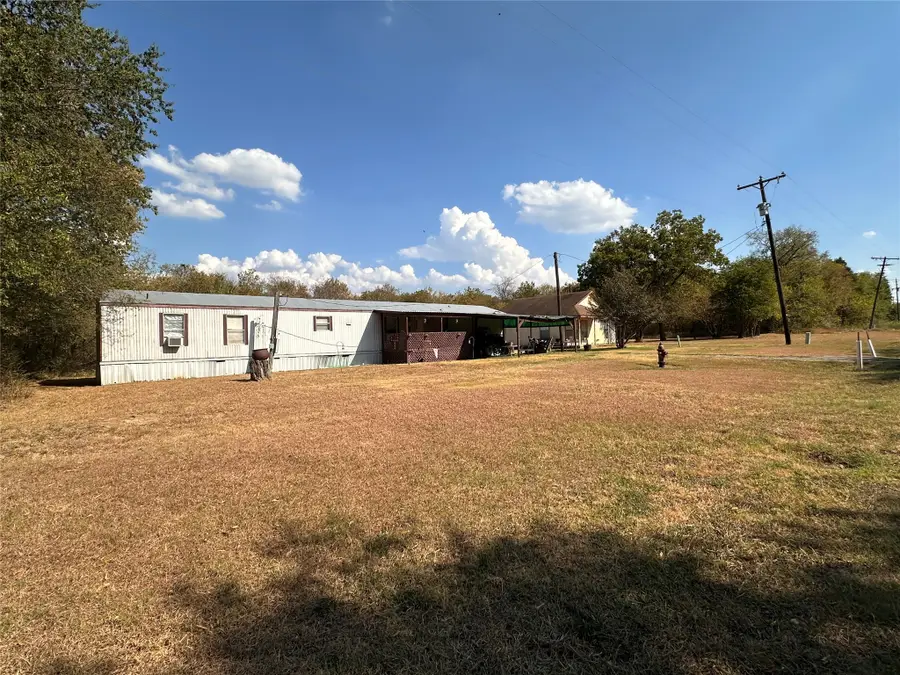 520 N Mlk Avenue, Wortham, TX 76693 - #2