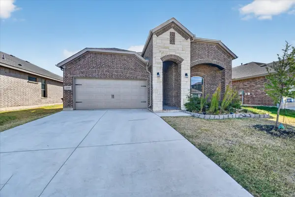 2325 Sun Star Drive, Haslet, TX 76052