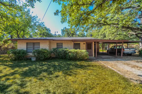 4412 Pierce Avenue, Fort Worth, TX 76119