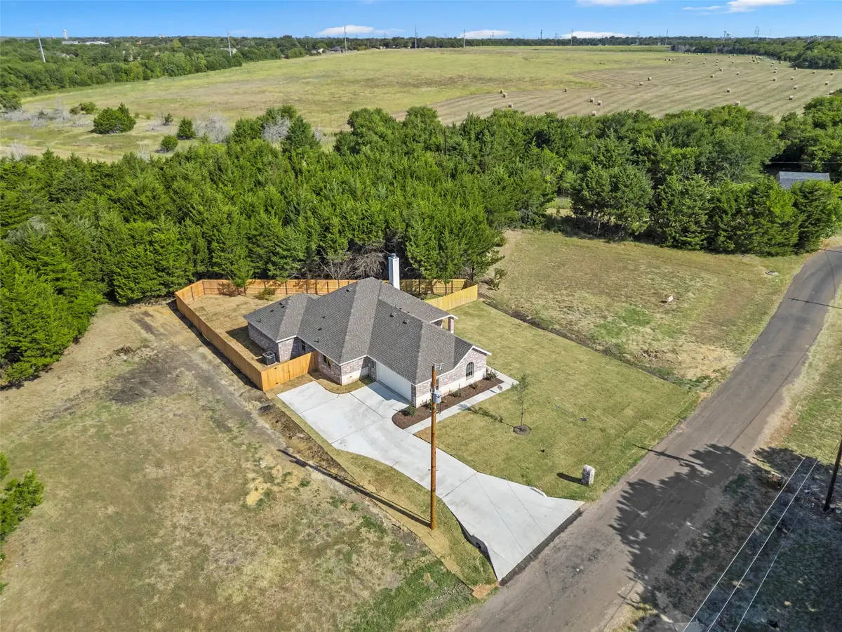 425 Watercrest Lane, Glenn Heights, TX 75154 - #1