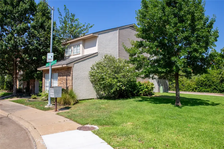 13234 Woodbend Lane, Dallas, TX 75243 - #2