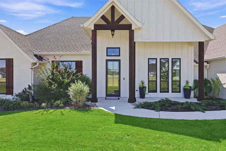1072 Paradise Parkway, Poolville, TX 76487 - #3