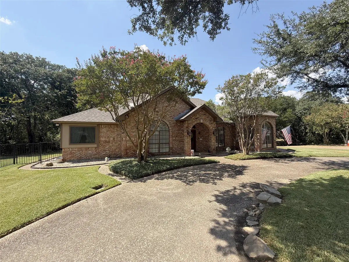 100 Kings Row Drive, Mansfield, TX 76063 - #1