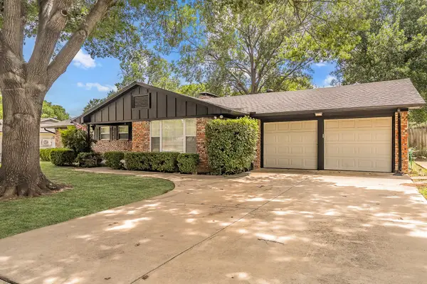3513 Granada Drive, Richland Hills, TX 76118