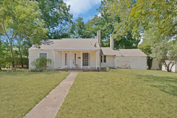 515 Frontier Street, River Oaks, TX 76114