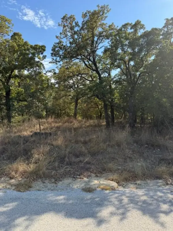 192 Cherokee Trail, Nocona, TX 76255