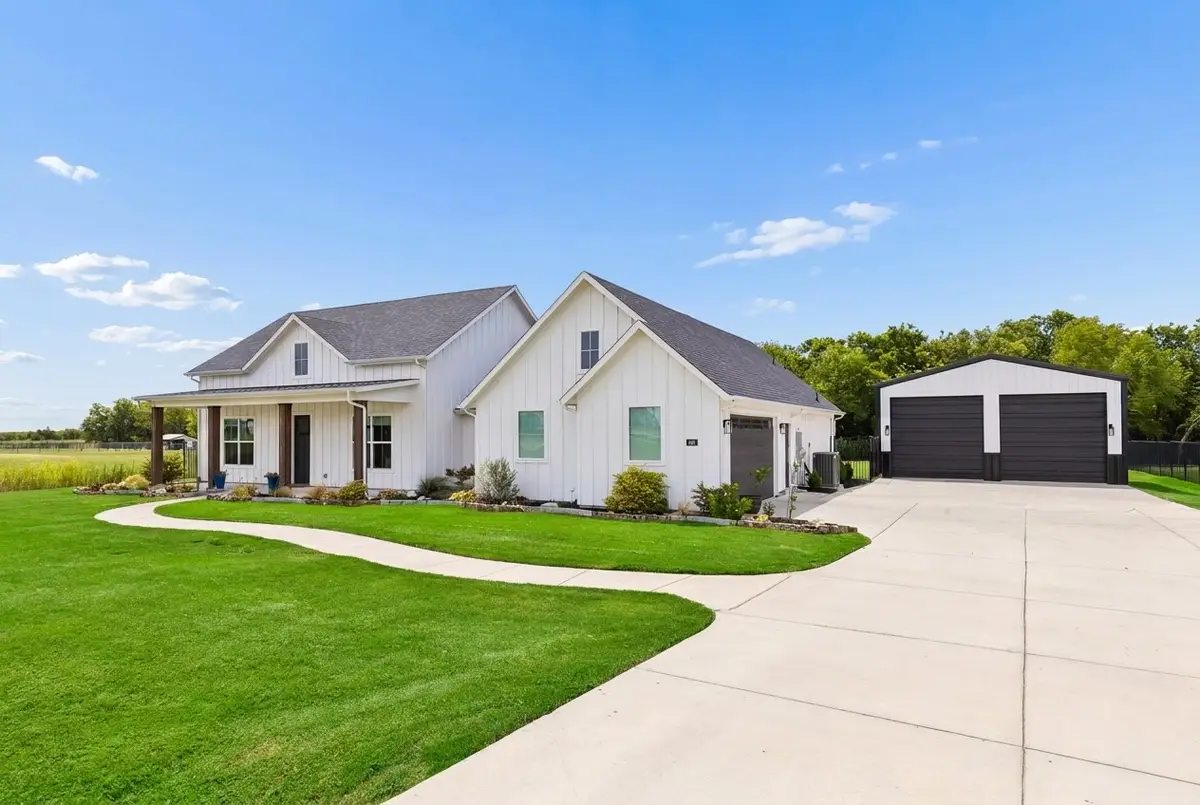 940 Declaration Drive, Nevada, TX 75173 - #1