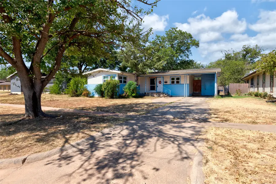 1134 S Pioneer Drive, Abilene, TX 79605 - #2