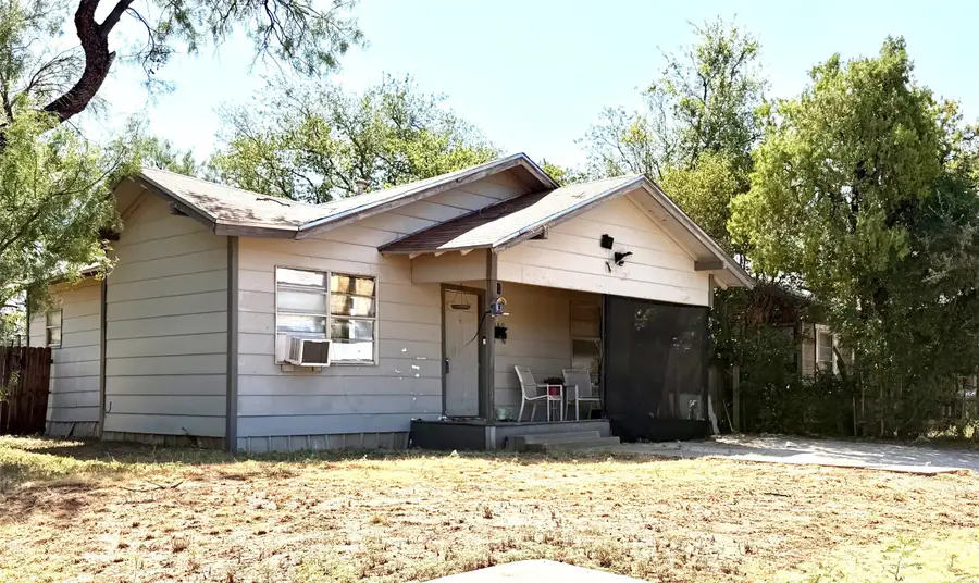 889 Kirkwood Street, Abilene, TX 79603 - #2