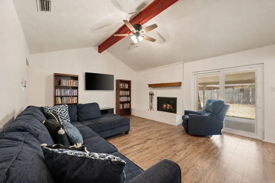 4601 Mandalay Drive, Arlington, TX 76016 - #2