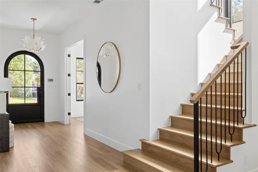 6054 Penrose Avenue, Dallas, TX 75206 - #2