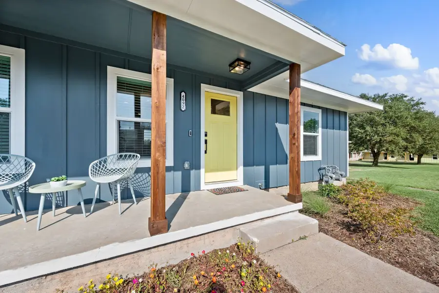 4092 Merida Avenue, Fort Worth, TX 76110 - #2