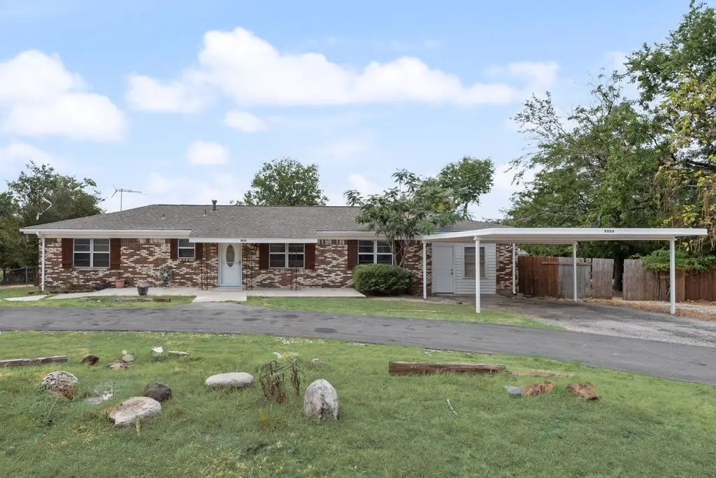 3006 Inspiration Drive, Hudson Oaks, TX 76087 - #1