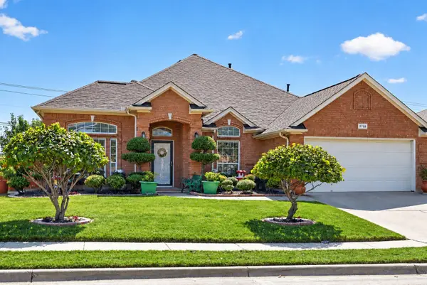 2720 Gray Rock Drive, Fort Worth, TX 76131