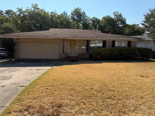 9820 Ash Creek Drive, Dallas, TX 75228