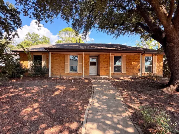 2602 Emberwood Drive, Garland, TX 75043